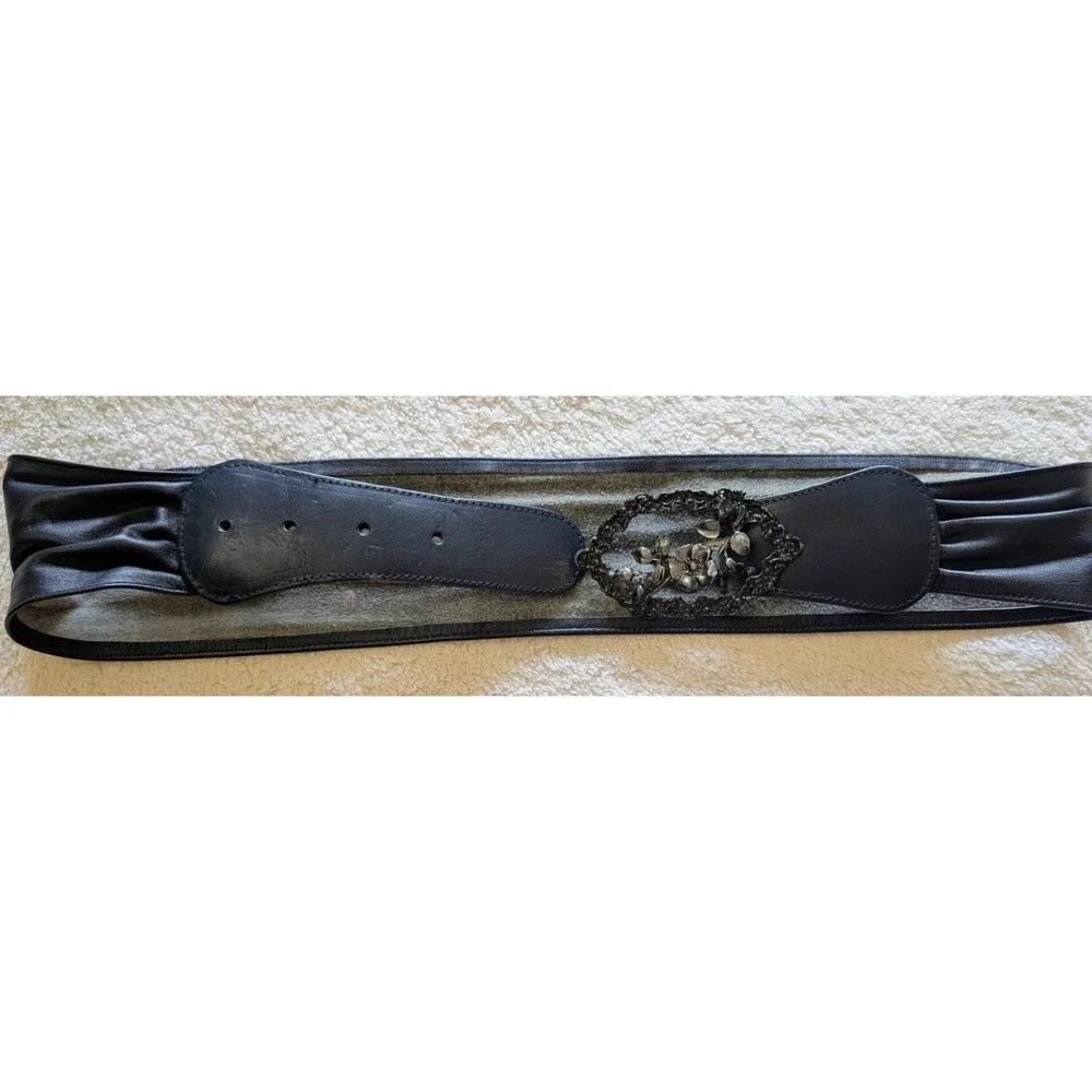 Unbranded vintage wide